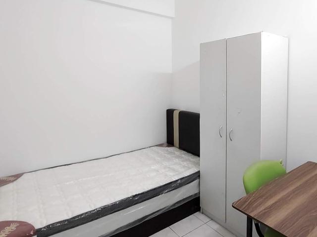 Single Room @Pelangi Damansara, Petaling Jaya | 10min walk MRT Mutiara Damansara