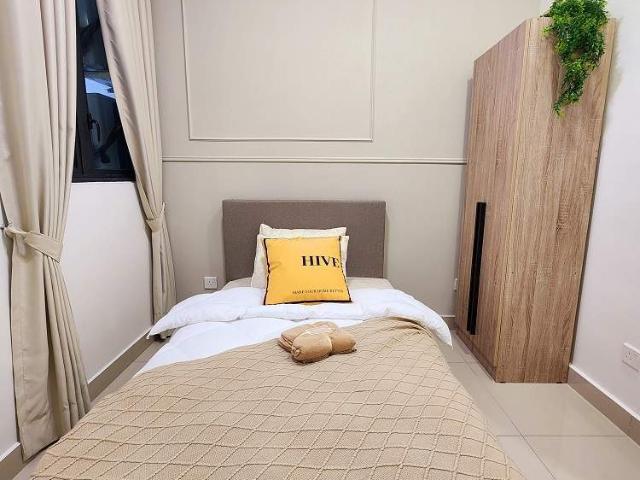 Single room @ platinum arena okr old klang road 600m walk to ktm petaling