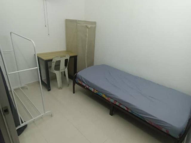 Single Room ‼️Provided Free WiFi at Bandar Puteri Puchong