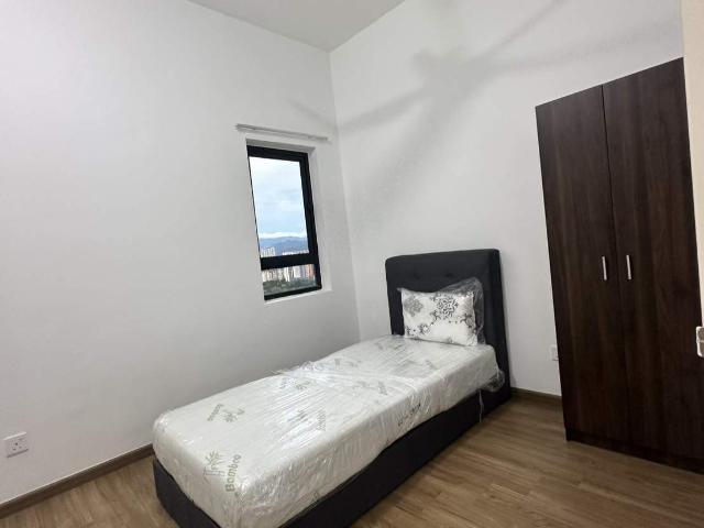 Single room@ Residensi Ava Kepong mix unit