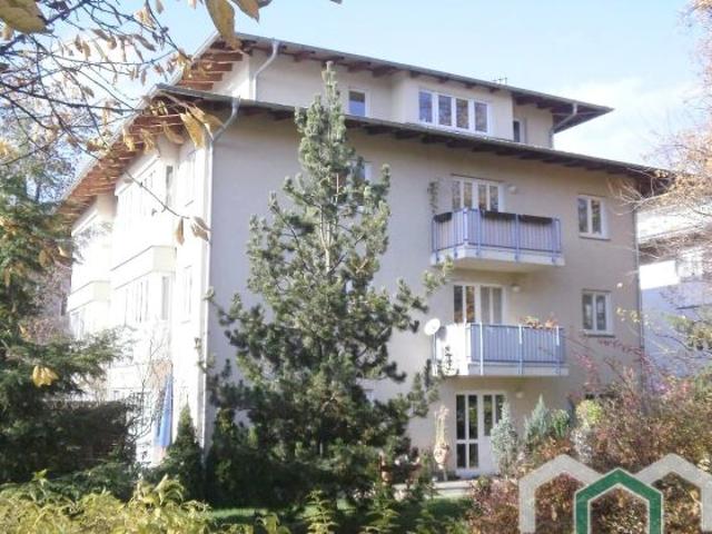 Single Wohnung mit Tageslichtbad im Leutzscher Villenviertel