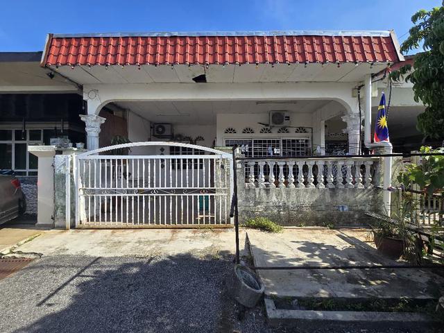 Single Terrace Taman Paroi Seremban Extended Renovated 1760 Sqft