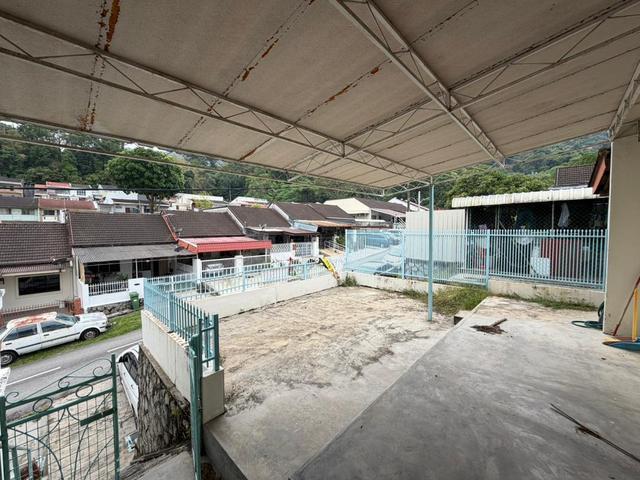 SingleStorey Corner Terrace 1950sqft Freehold Corner uniAyer Itam