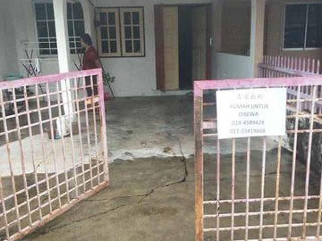 Singlestorey terrace house with a land area of 145 square meters app