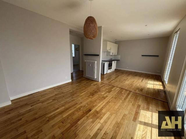 SIAM T2 DE 48 M2 VUE MER