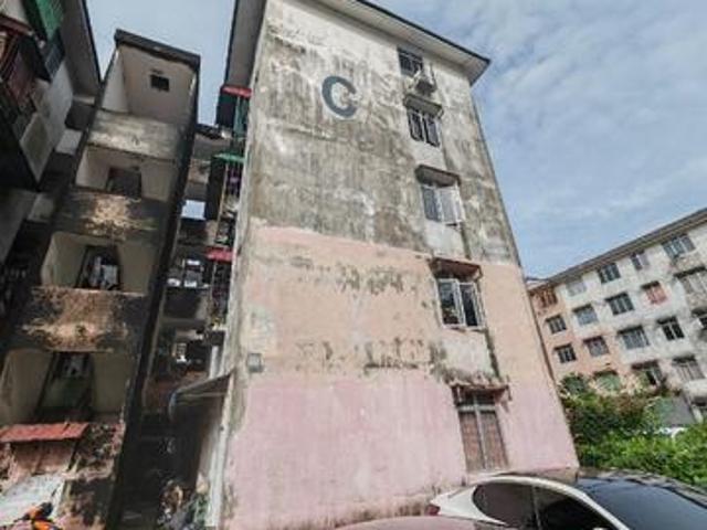 Siantan Apartment Putra Perdana Puchong