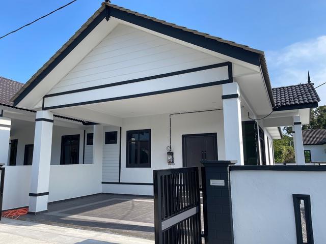 Siap Sepenuhnya Rumah Semi D di Kg Darat Rajawali Dungun