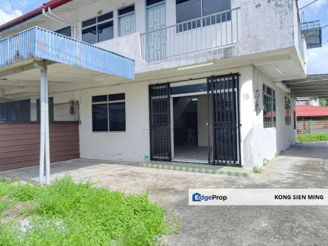 Sibu Double Storey Terrace Corner at Jalan Oya