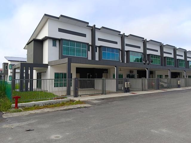 Sibu Double Storey Terrace Corner at Taman Sunview