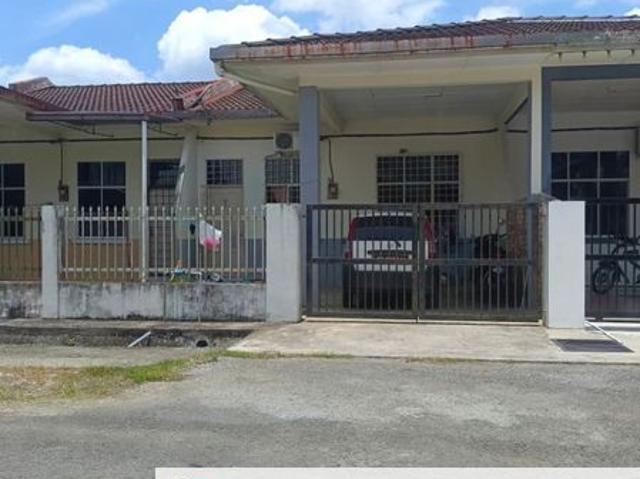 Sibu Single Storey Intermediate at Taman Bougenvilla