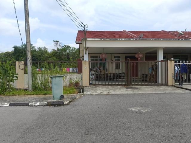 Sibu Single Storey Terrace Corner at Jalan Rantau Panjang Jaya