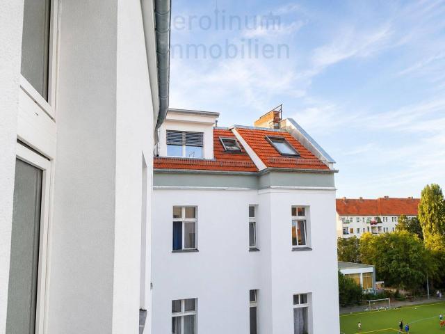 Sichere Investition oder neues Zuhause: vermietete 3 Zi Whg in Wedding