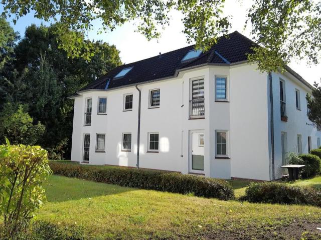 Sichere Investition. 1 Zi. DG Wohnung in Top Lage FREI AB JUNI