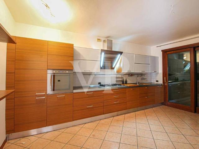 Side by side villa 10 min to Ederle and Del Din