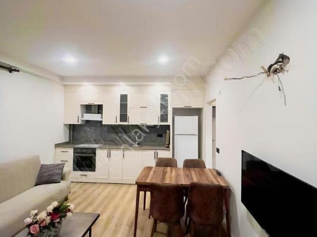 Sidede Sıfır Sitede Eşyalı Havuzlu Kiralık Daire