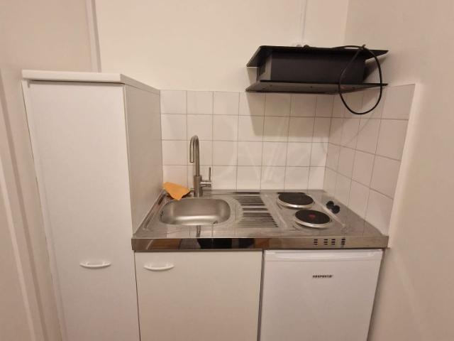 Sidensvansvägen, Sollentuna