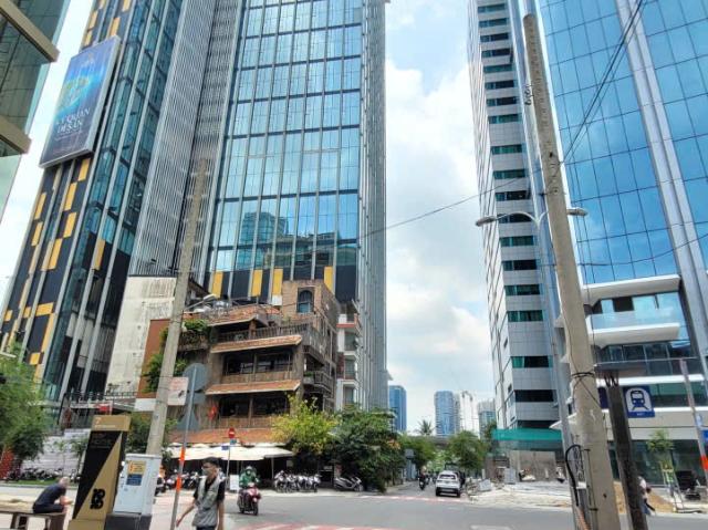 Siêu Góc Nguyễn Siêu Ngô Văn Năm, Q. 1 Gía: 350 tỷ