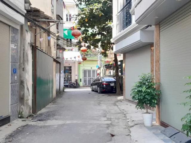 Siêu Hiếm! Nhà Đẹp Lô Góc Bắc Từ Liêm, 6 Tầng Thang Máy, 2 Mặt Thoáng, Oto Vào Tận Cửa, Chỉ