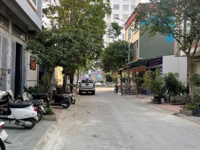 Siêu hiếm phân lô tại Văn Phú 12 tỷ
