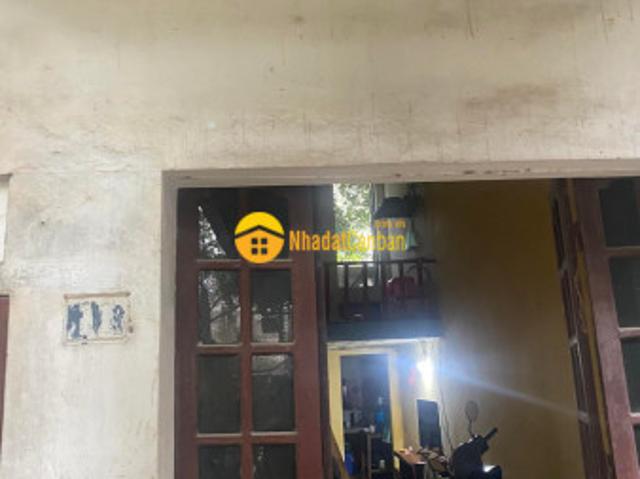 Siêu hot trên địa bàn cổ nhuế, cần bán nhà c4 33m2, chỉ hơn 2 tỷ xíu