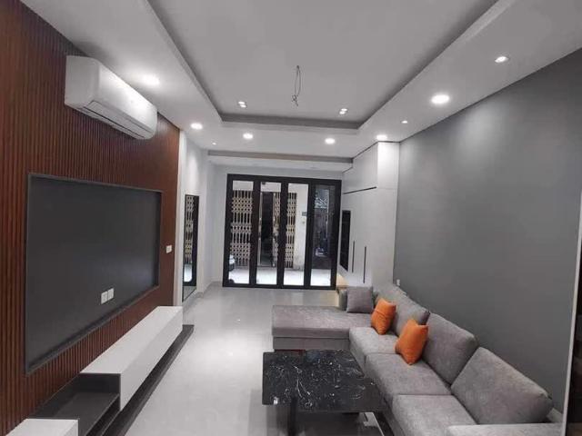 Siêu hót. Siêu phẩm Thái Hà, nhà mới, ngõ Ô tô, 2 thoáng, dt 48,2M* 5T* 3,6M mặt tiền
