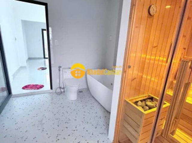 Siêu phẩm 5 tầng phan huy ích giáp tân bình hxh tới cửa 8m nhỉnh 8 tỷ