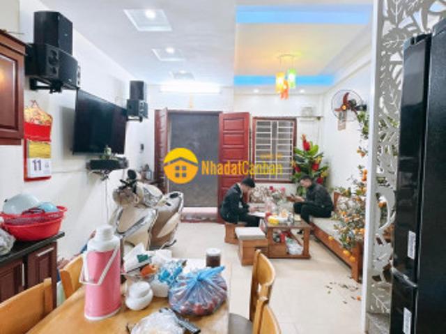 Siêu phẩm 5 tầng vip cầu giấy, hàng xóm ba đình lô góc tây hồ ngay ngã năm bưởi