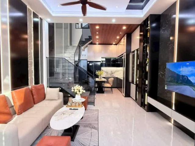 Siêu Phẩm Chính Chủ Cần Bán Nhà Ở Phường Thạch Thang, Quận Hải Châu, Tp. Đà Nẵng