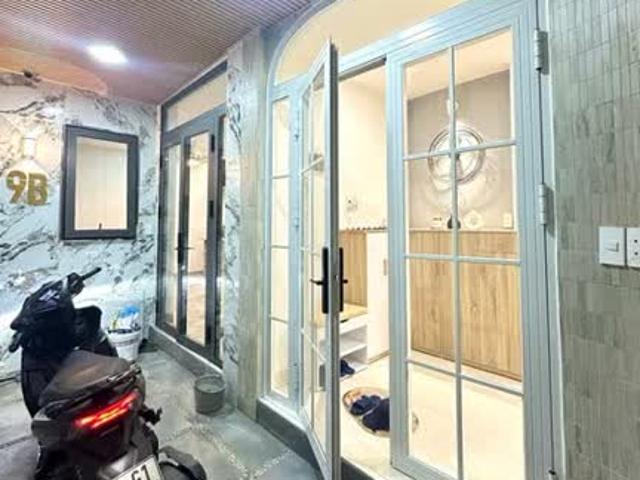Siêu Phẩm Ba Đình – Nhà 7 Tầng Thang Máy – Ngõ Thông – Gần Phố, Gần Hồ – Sát Lăng Bác – Giá Chỉ