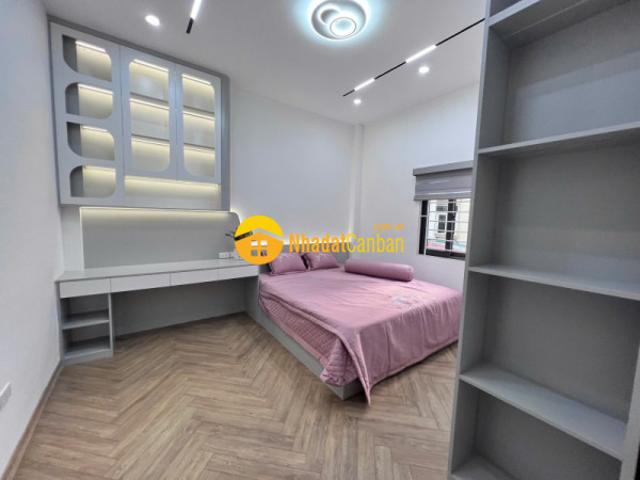 Siêu phẩm. Bán nhà lê trọng tấn, thanh xuân. 45m2 x 4 tầng. Mt 4m. ô tô. Hơn 13 tỷ