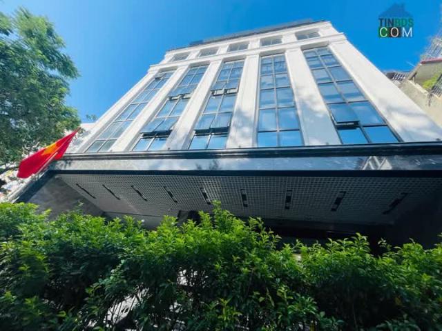 Siêu Phẩm Building Tây Hồ  Dt: 220m2  Mt: 13m  8 Tầng Thang Máy  Giá Chỉ 110 Tỷ