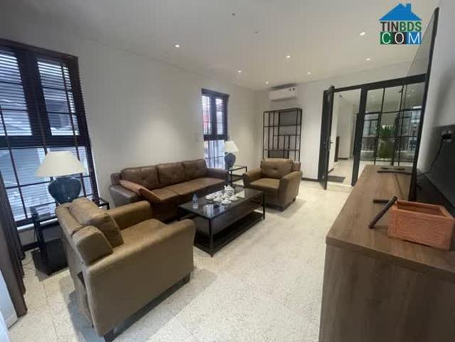 Siêu Phẩm Hoa Lệ Mặt Phố #hồng_tiến, 100m, 5 Tầng, Gara Ô Tô, Trung Tâm, Kinh Doanh, Dòng Tiền