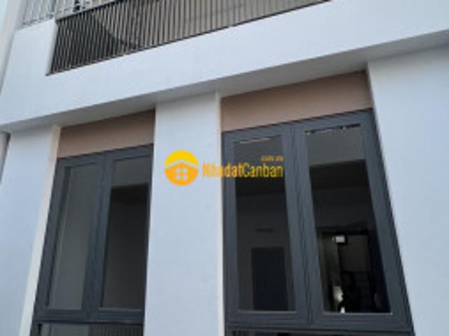 Siêu phẩm hiếm nhà đẹp sát hồ bồ đề ô tô đỗ cổng tiện ích bạt ngàn