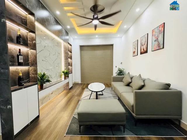 Siêu phẩm lô góc tập thể tầng 1 Trường Chinh 3 mặt thoáng, full đồ ở ngay. Ô tô đỗ cầu thang 3PN