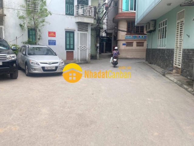 Siêu phẩm mới kính coong lõi ngọc lâm 55m, 6t, mt4m, thang máy, gara, full nội thất
