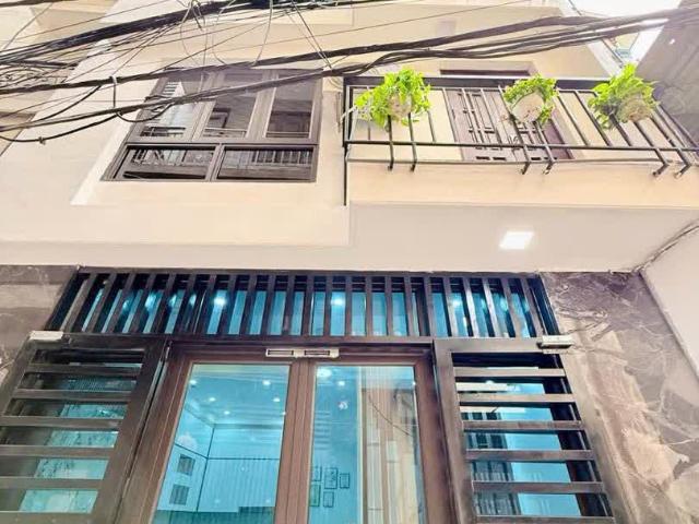 Siêu phẩm Nam Từ Liêm! Nhà Lê Quang Đạo 6 Tầng sát SVĐ Mỹ Đình, ô tô đỗ cửa, 4PN khép kín