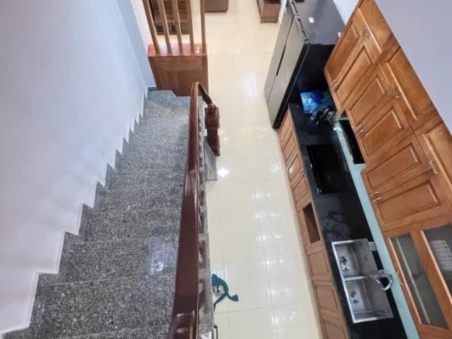 Siêu Phẩm Ngọc Lâm Nhà Đẹp 5 Tầng Ô To Đỗ Cửa Cách Phố Vài Bước Chân Giá Cực Kỳ Hợp Lý