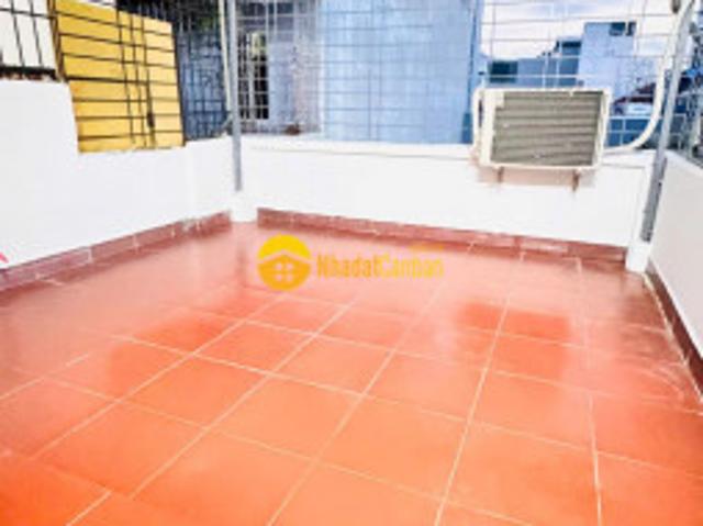 Siêu phẩm nhà khuôn vàng thước ngọc lung linh tại khương hạ 40m chỉ hơn 8 tỏi khách xem là mê