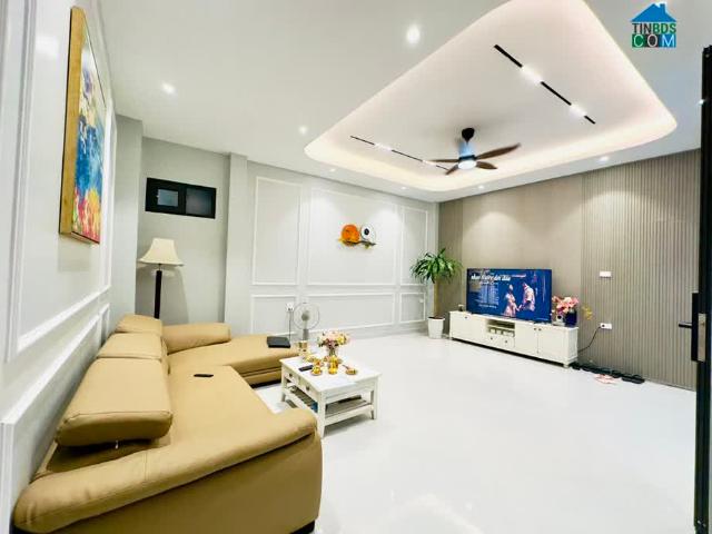Siêu Phẩm– Nhà Lô Góc 8M Mặt Phố Minh Khai – 5 Tầng Thang Máy – Ở Ngay 50M2 – 10 Tỷ