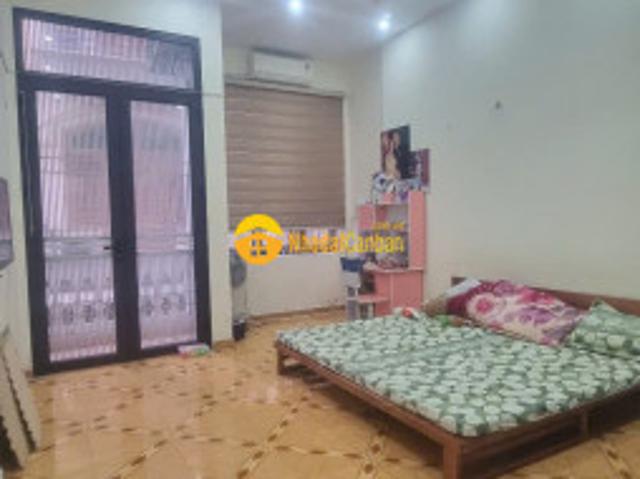 Siêu rẻ. bán nhà đường khương đình, thanh xuân. 55m2 x 4 tầng. Mt 4m. hơn 8 tỷ
