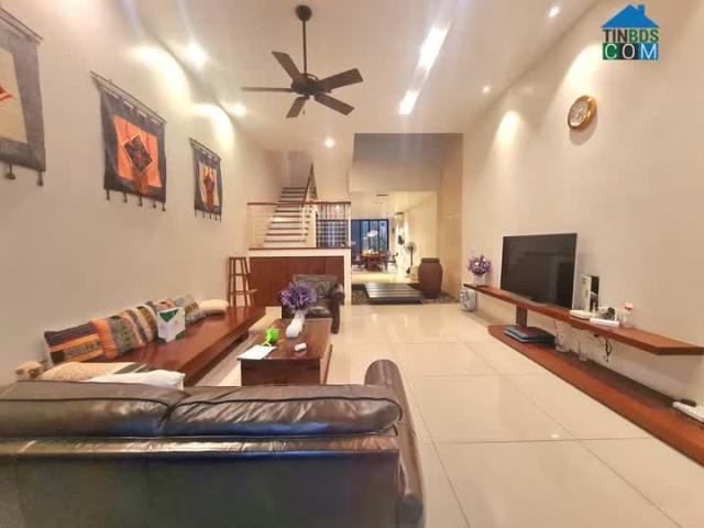 SIÊU RẺ CÁCH PHỐ 10M Phố Thái Hà 160m2/ 5 Tầng/ MT 5.5m chỉ 45 Tỷ Ô tô tải đỗ