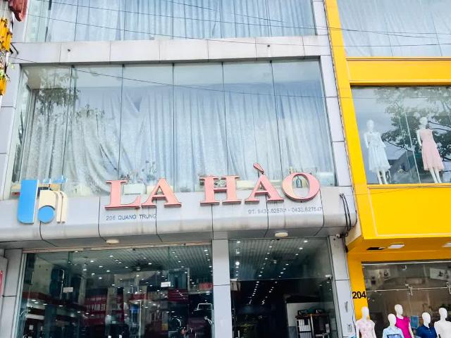 Siêu Toà Nhà Văn Phòng Mặt Phố Trần Phú 147m² Lô Góc 3 Mặt Thoáng Có Hầm Thang Máy