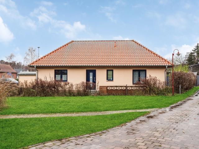 Sie entscheiden: Ein oder Zweifamilienhaus Bungalow in Lancken Granitz auf Rügen
