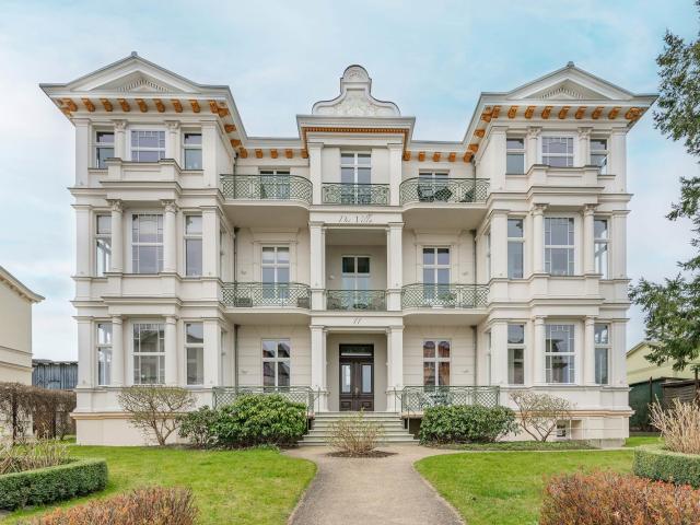 Sie hat alles und noch Mee h r: DIE VILLA WE 2 in Ahlbeck