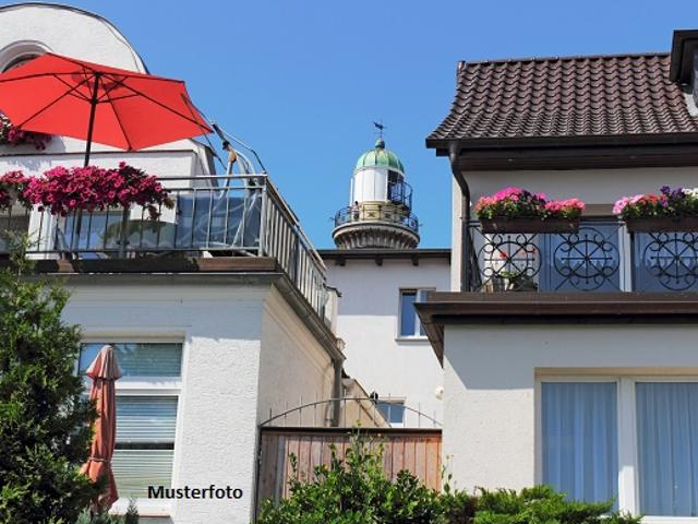 Siebenfamilienhaus + provisionsfrei