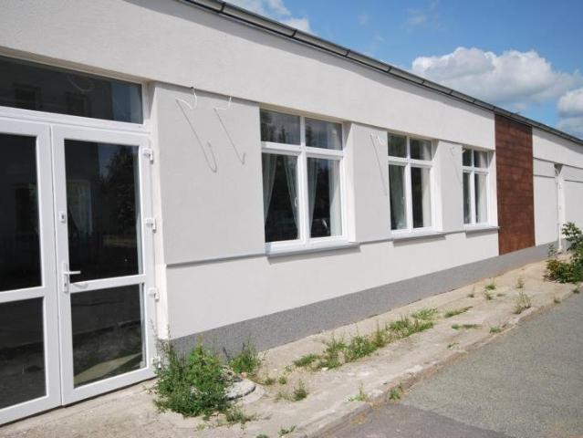 Siechnice, Siechnice Budynek na Żłobek Przedszkole Restaurcja, 338 m2