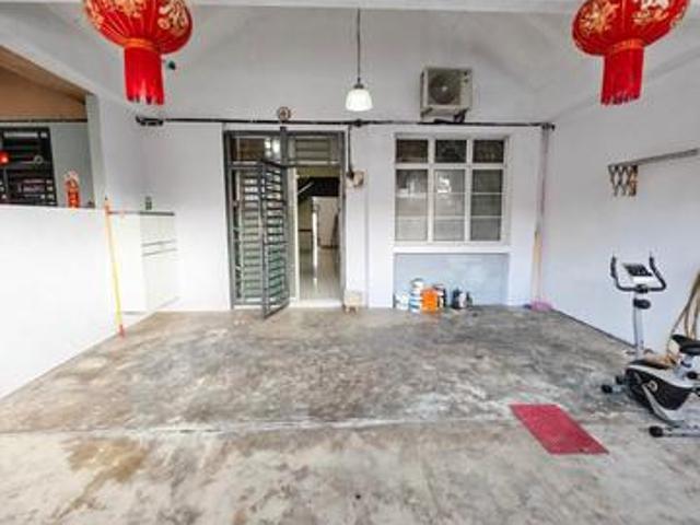 Sierra Perdana 15 Storey Terrace Fully Reno Mezzanine ready move