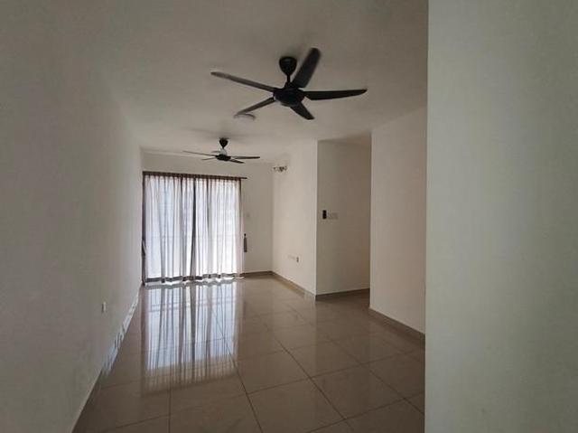 Sierra Perdana residence masai 3 bed 2bath Partial furnish