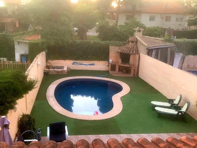 SIERRA PERENCHIZA, 5 HABITACIONES CON PISCINA PRIVADA