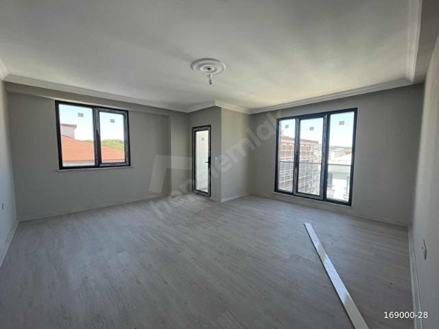SIFIR ASANSÖRLÜ KAPALI OTOPARKLI 2+1 ARAKAT DAİRE